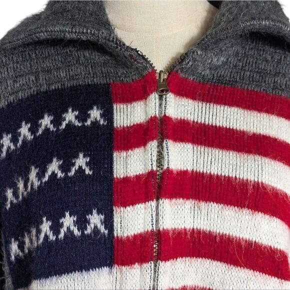 Ruminahui Gray Wool Red White and Blue American Flag Wool Zip Cardigan - Picture 2 of 7
